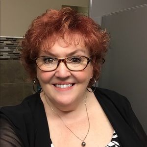 Meet your Posher, Ann